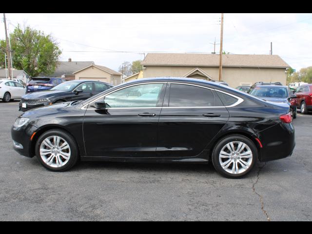 2016 Chrysler 200 Sedan 4D Limited 2.4L I4