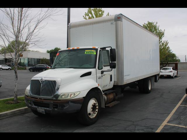 2006 International 4300 4300 Regular Cab