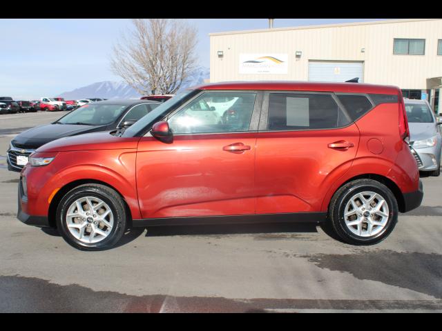 2021 Kia Soul Wagon 4D S 2.0L I4