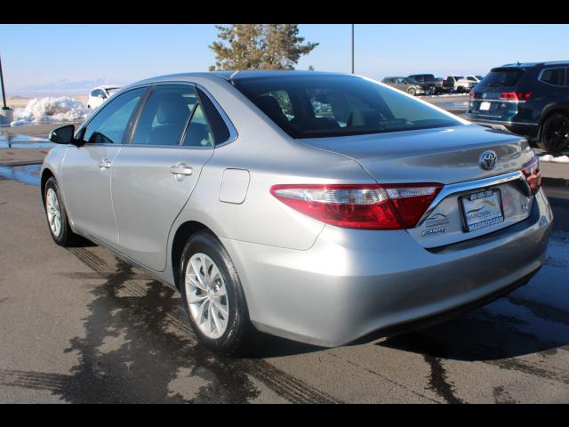 2017 Toyota Camry Sedan 4D LE 2.5L I4