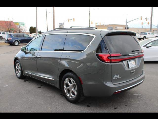 2022 Chrysler Pacifica Wagon 4D Limited 3.6L V6