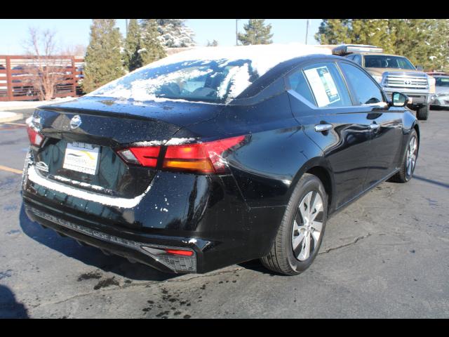 2021 Nissan Altima Sedan 4D S 2.5L I4