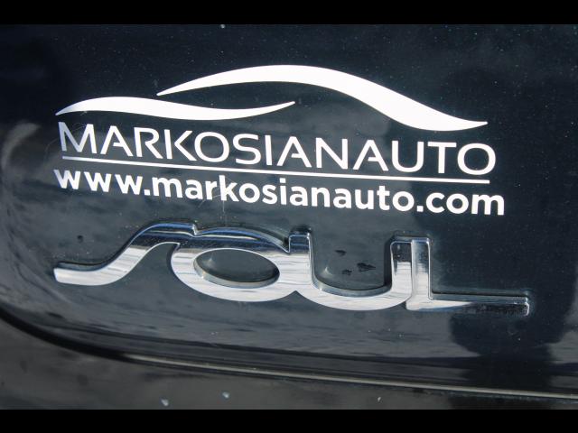 2018 Kia Soul Wagon 4D + 2.0L I4