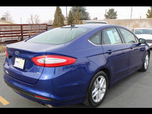 2016 Ford Fusion Sedan 4D SE 2.5L I4