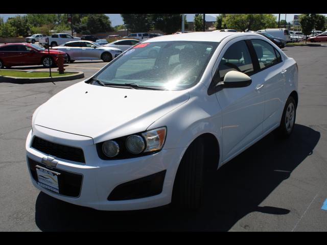 2015 Chevrolet Sonic LS Sedan 4D