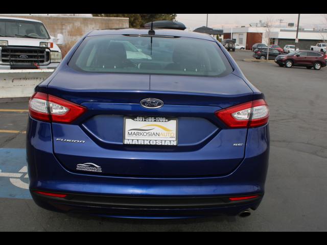 2016 Ford Fusion Sedan 4D SE 2.5L I4