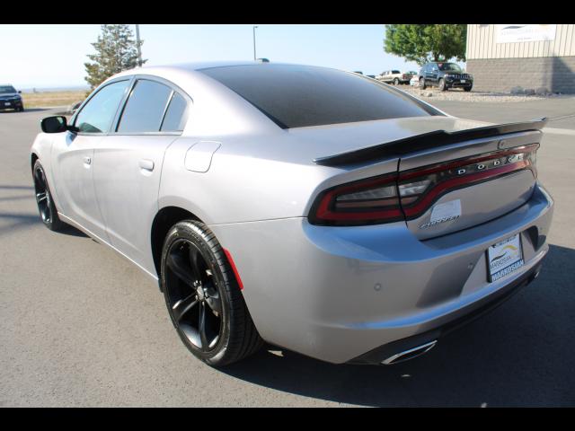 2018 Dodge Charger SXT Sedan 4D