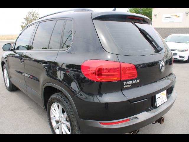 2017 Volkswagen Tiguan Limited 2.0T 4Motion Sport Utility 4D