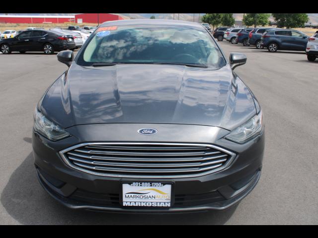 2018 Ford Fusion SE Sedan 4D