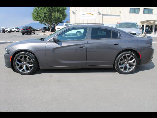 2015 Dodge Charger SXT Sedan 4D