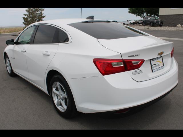 2016 Chevrolet Malibu LS Sedan 4D