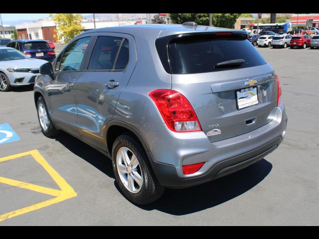 2020 Chevrolet Trax LS Sport Utility 4D
