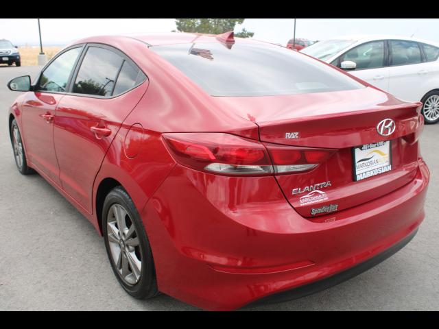 2018 Hyundai Elantra SEL Sedan 4D