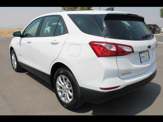 2020 Chevrolet Equinox LS Sport Utility 4D