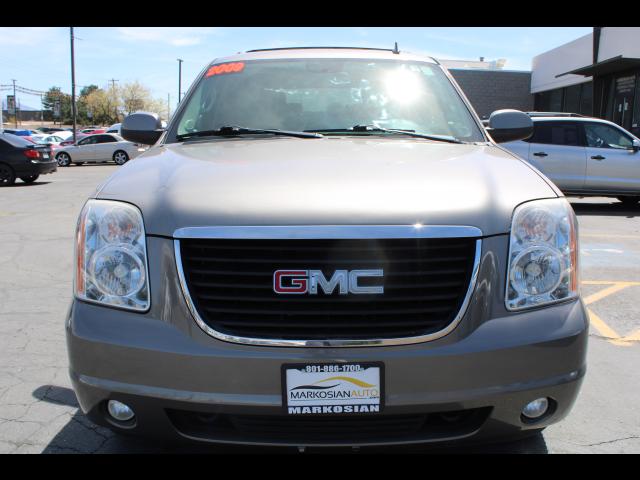 2009 GMC Light Duty Yukon Utility 4D SLT 4WD 5.3L V8