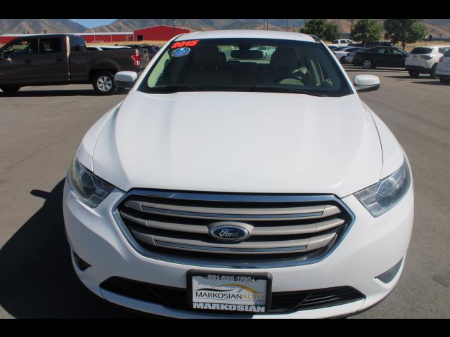 2015 Ford Taurus SEL Sedan 4D