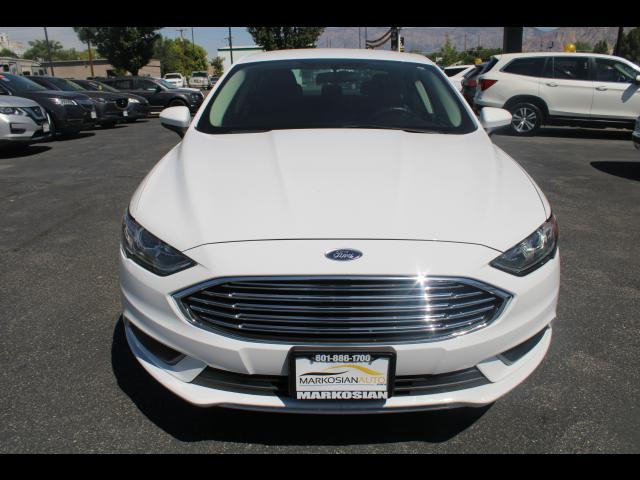 2017 Ford Fusion SE Sedan 4D