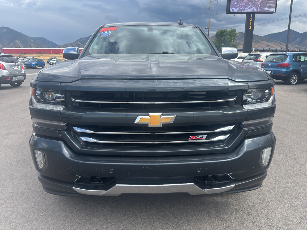 2018 Chevrolet Silverado 1500 Crew Cab Z71 LTZ Pickup 4D 5 3/4 ft
