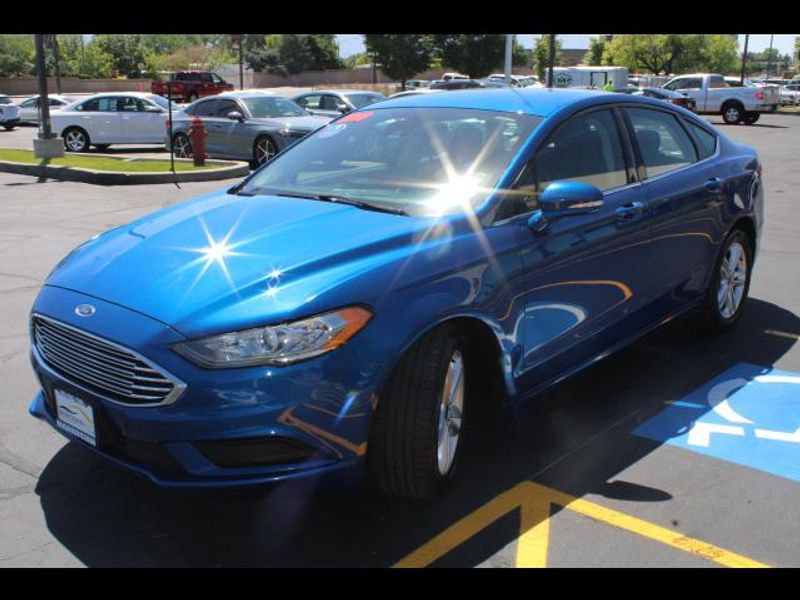 2018 Ford Fusion SE Sedan 4D