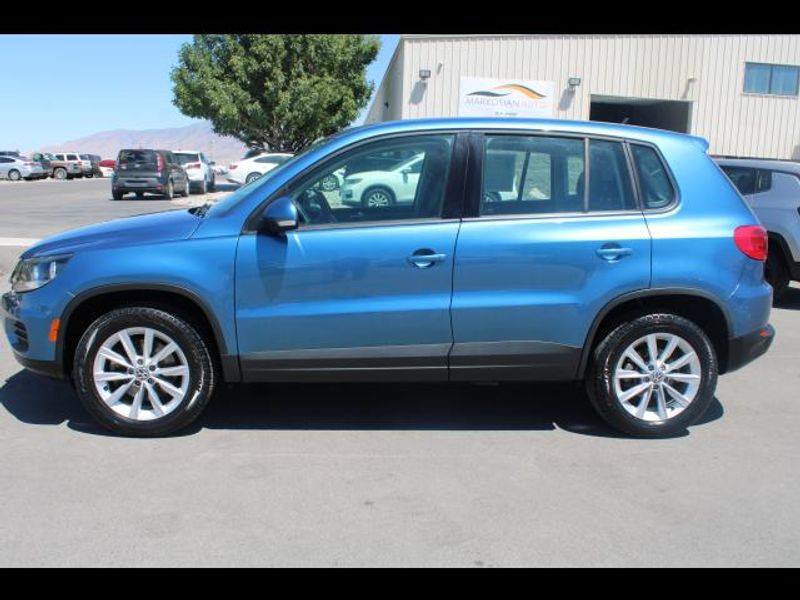 2017 Volkswagen Tiguan Limited 2.0T 4Motion Sport Utility 4D