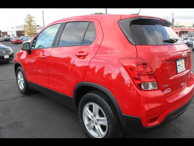 2020 Chevrolet Trax Utility 4D LS 1.4L I4 Turbo