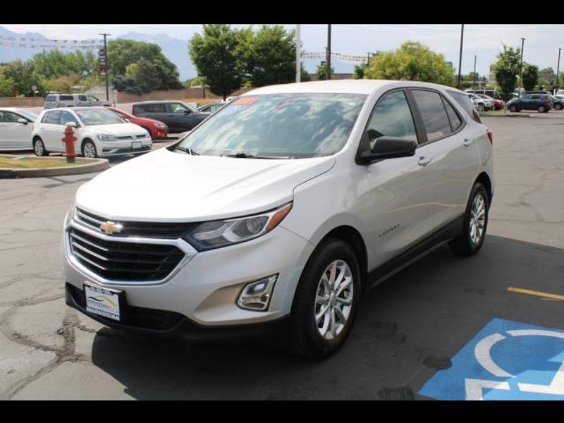 2021 Chevrolet Equinox LS Sport Utility 4D