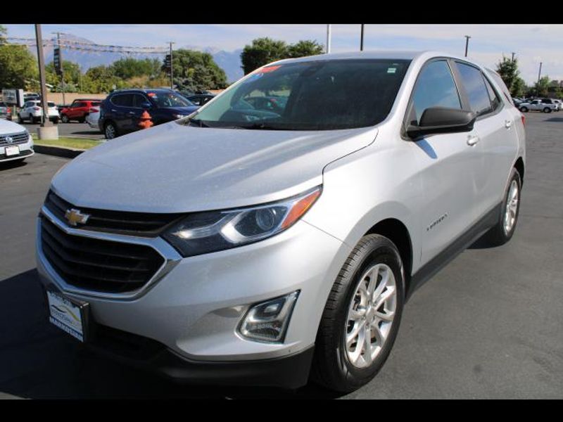 2021 Chevrolet Equinox LS Sport Utility 4D