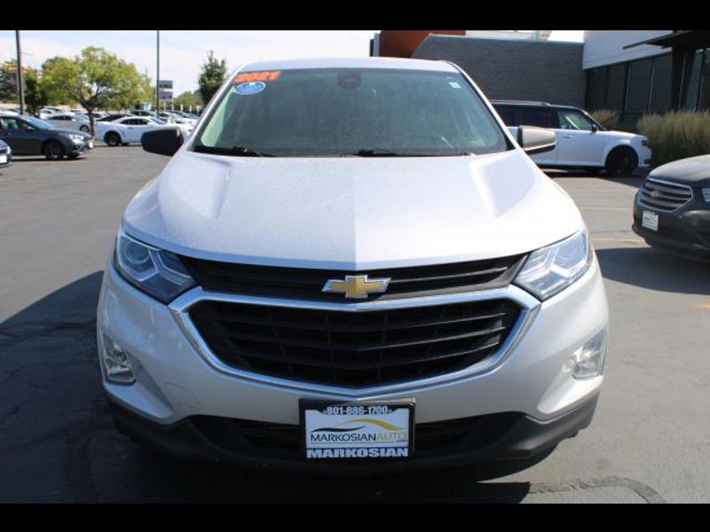 2021 Chevrolet Equinox LS Sport Utility 4D