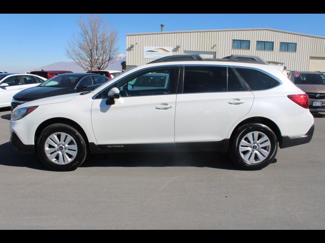 2019 Subaru Outback Wagon 5D i Premium AWD 2.5L H4