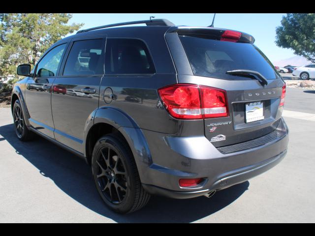 2019 Dodge Journey SE Sport Utility 4D