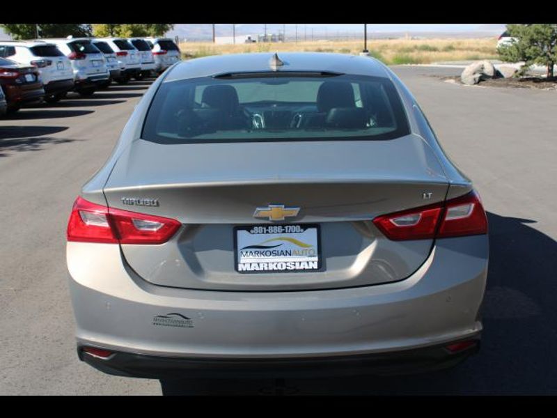 2017 Chevrolet Malibu Sedan 4D LT 1.5L I4 Turbo