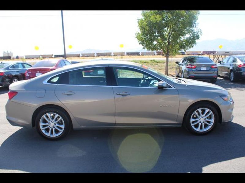 2017 Chevrolet Malibu Sedan 4D LT 1.5L I4 Turbo