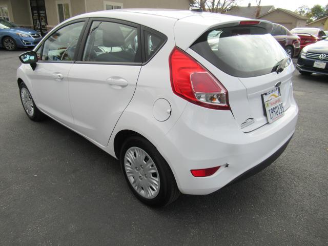2016 Ford Fiesta Hatchback 5D S 1.6L I4