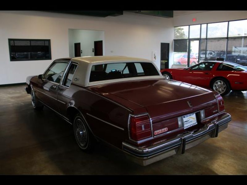 1981 OLDSMOBILE Cutlass car