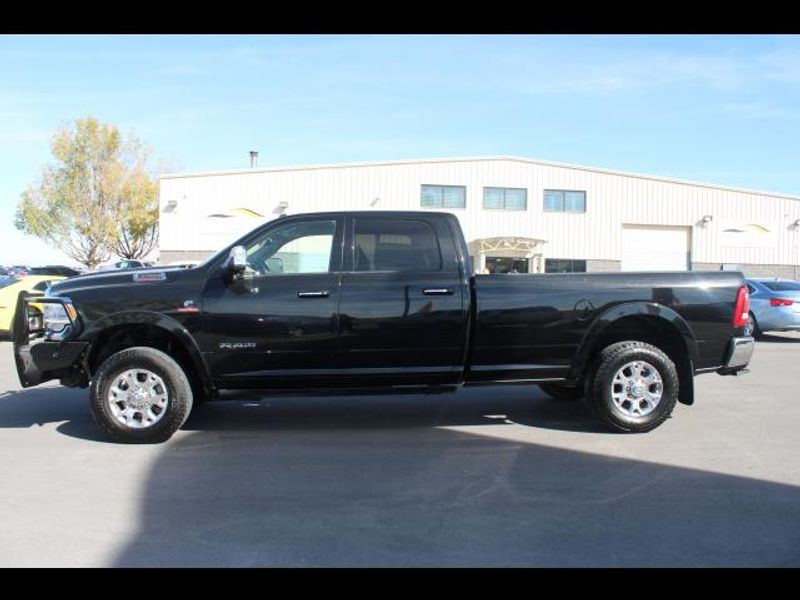 2020 Ram 1500 Classic Crew Cab Express Pickup 4D 5 1/2 ft