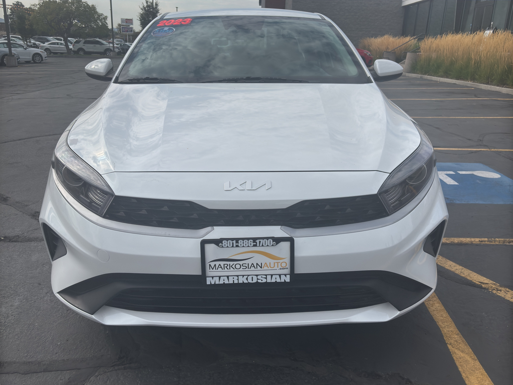 2023 Kia Forte Sedan 4D LXS 2.0L I4