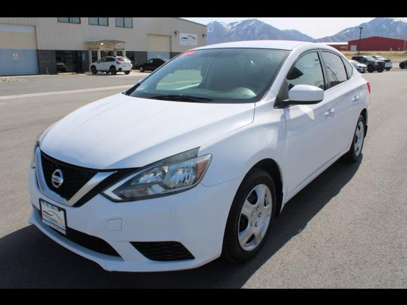2016 Nissan Sentra Sedan 4D S 1.8L I4