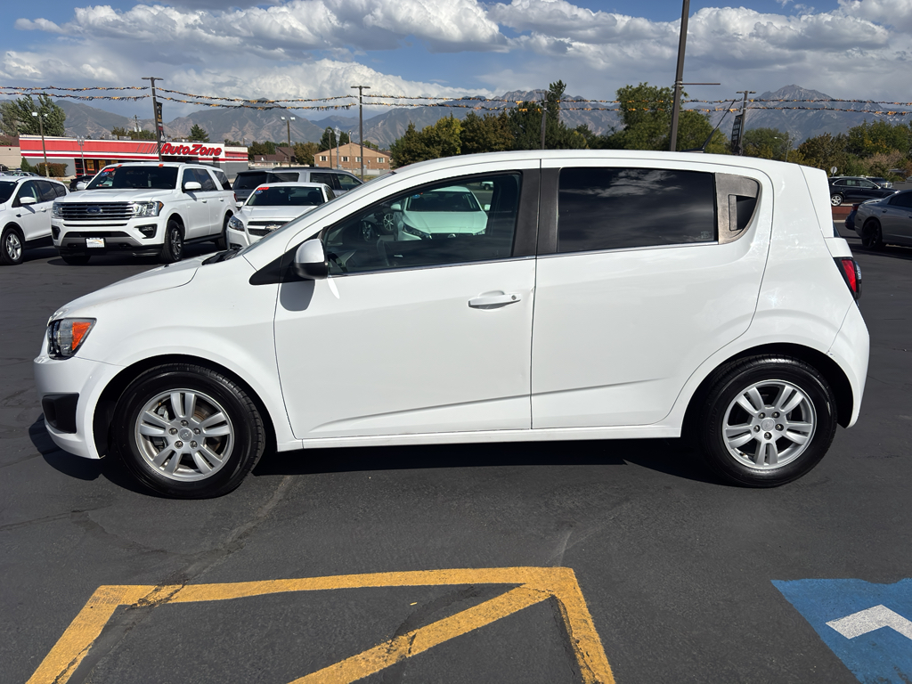 2012 Chevrolet Sonic CAR
