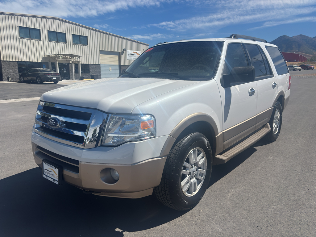 2011 Ford Expedition XLT Sport Utility 4D