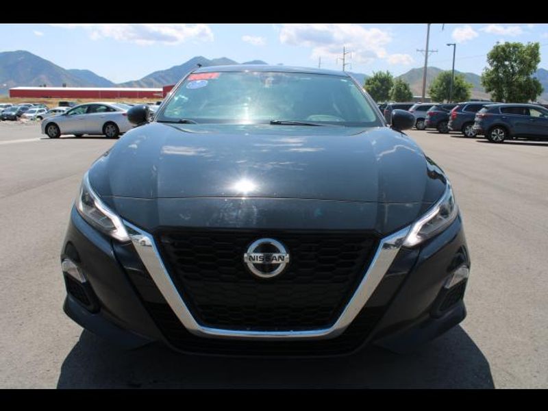 2021 Nissan Altima 2.5 SV Sedan 4D