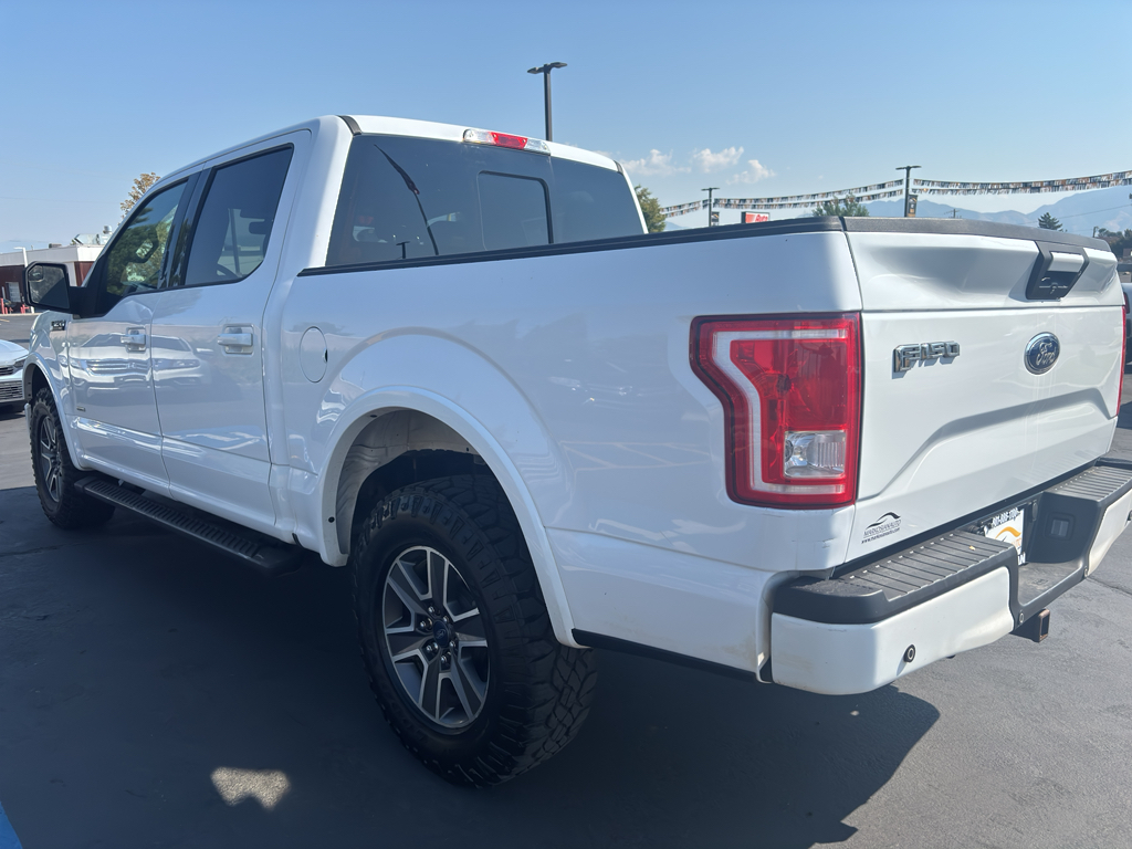 2017 Ford F150 SuperCrew Cab XLT Pickup 4D 5 1/2 ft
