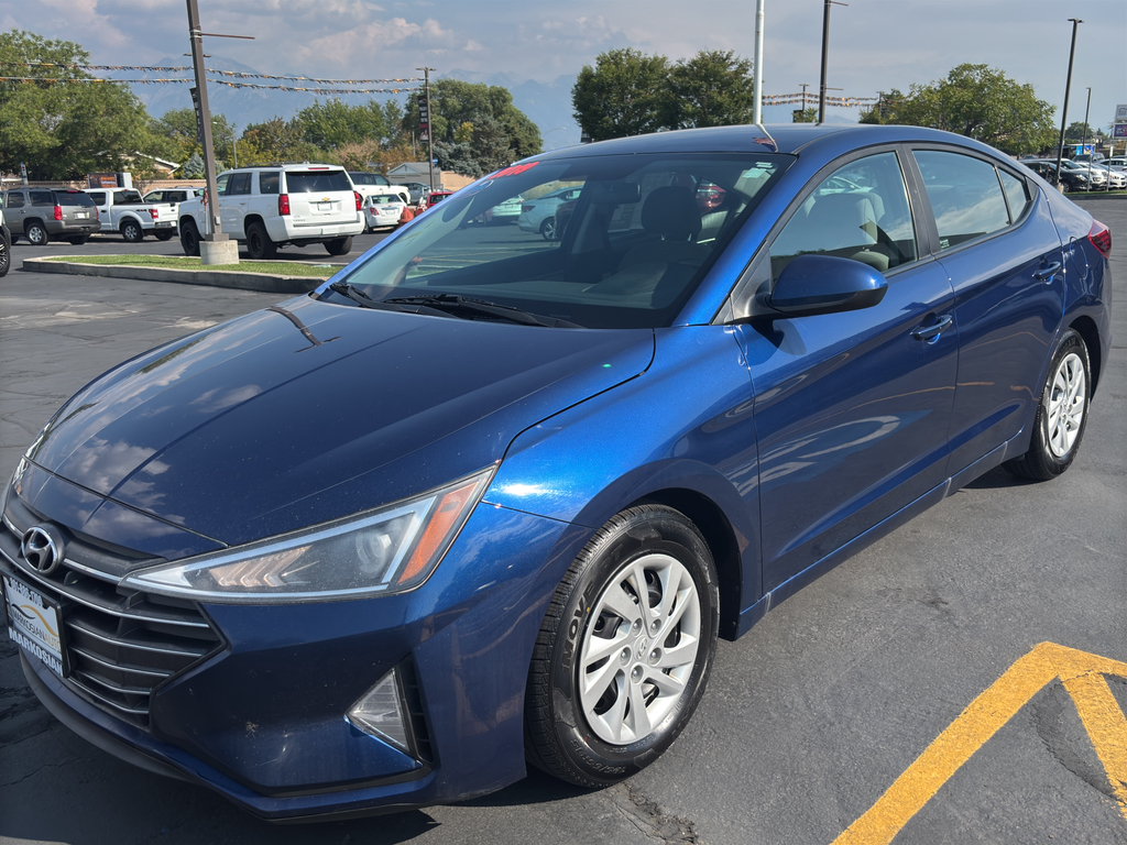 2019 Hyundai Elantra SE Sedan 4D