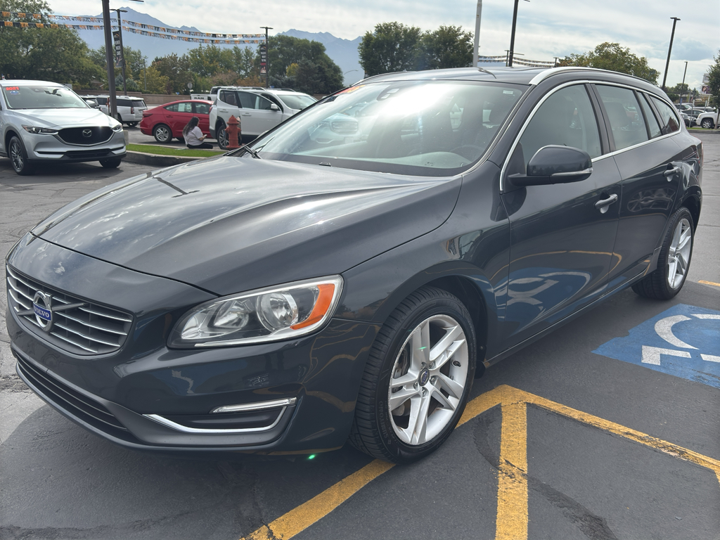 2015 Volvo V60 T5 Premier Wagon 4D