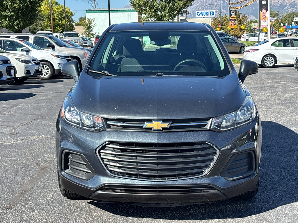2019 Chevrolet Trax LS Sport Utility 4D