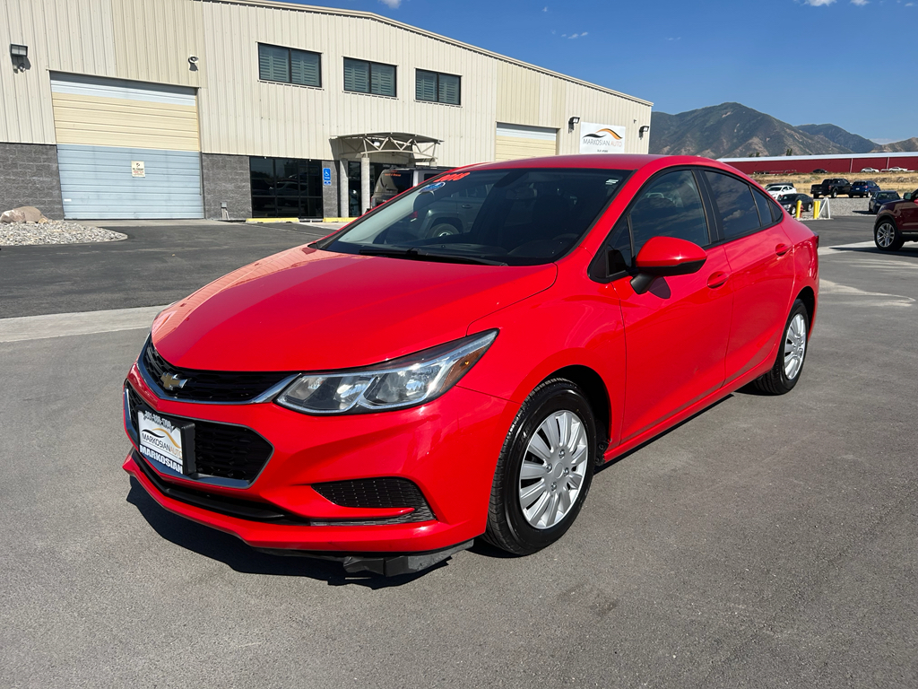 2018 Chevrolet Cruze LS Sedan 4D