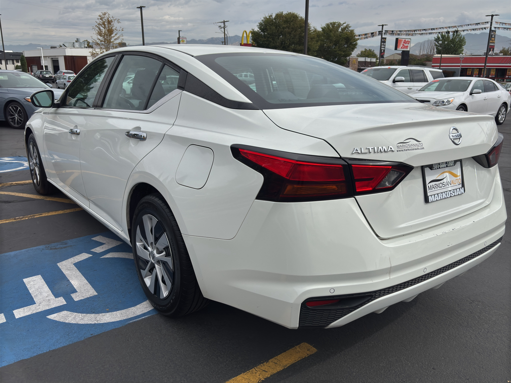 2021 Nissan Altima 2.5 S Sedan 4D