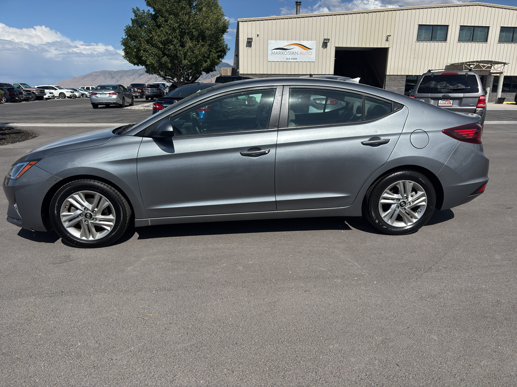 2019 Hyundai Elantra SEL Sedan 4D