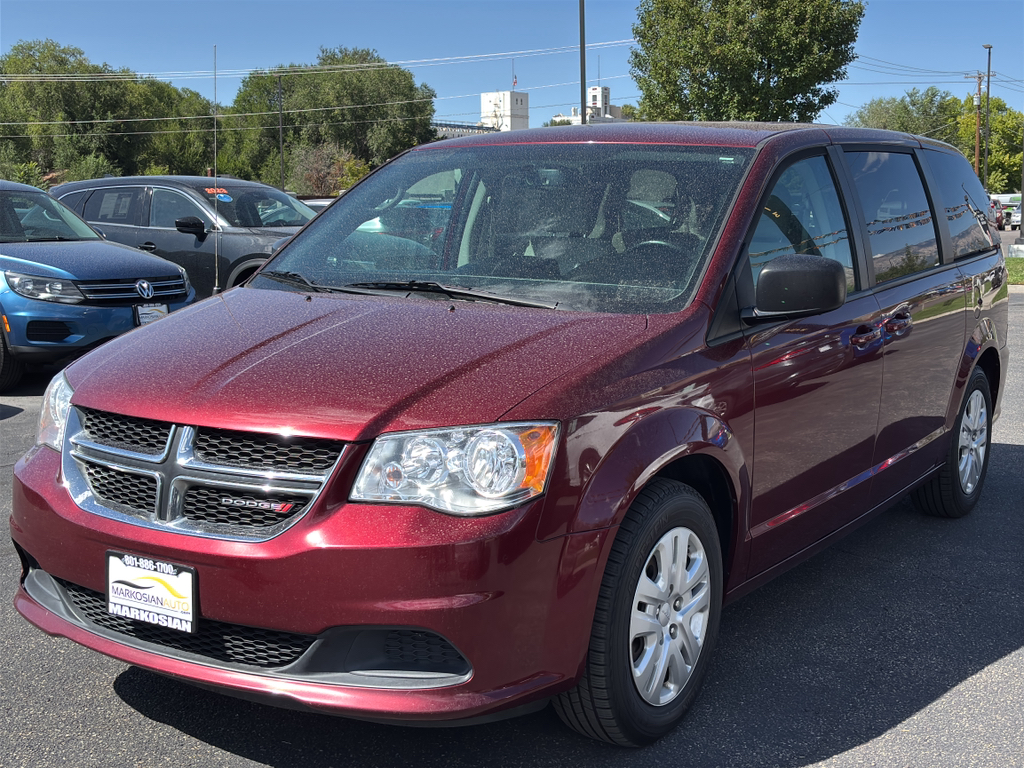 2018 Dodge Grand Caravan Passenger SE Minivan 4D