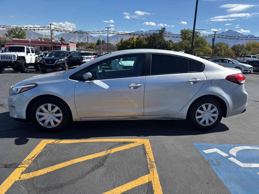 2017 Kia Forte Sedan 4D LX 2.0L I4