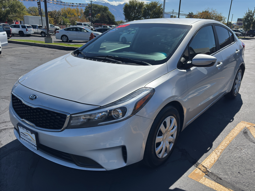 2017 Kia Forte Sedan 4D LX 2.0L I4
